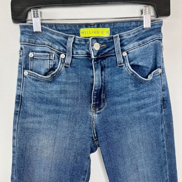 WILLIAM B Womens Crop Jeans Size 26 Medium Wash Raw Hem Mid-Rise Stretch Bootcut - Picture 2 of 5
